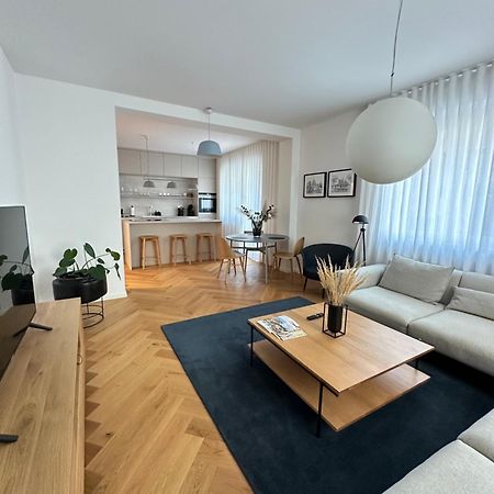 Bratislava Oldtown Apartment 130M2 ,60M2 Terrace And 2 Bathrooms Exteriör bild