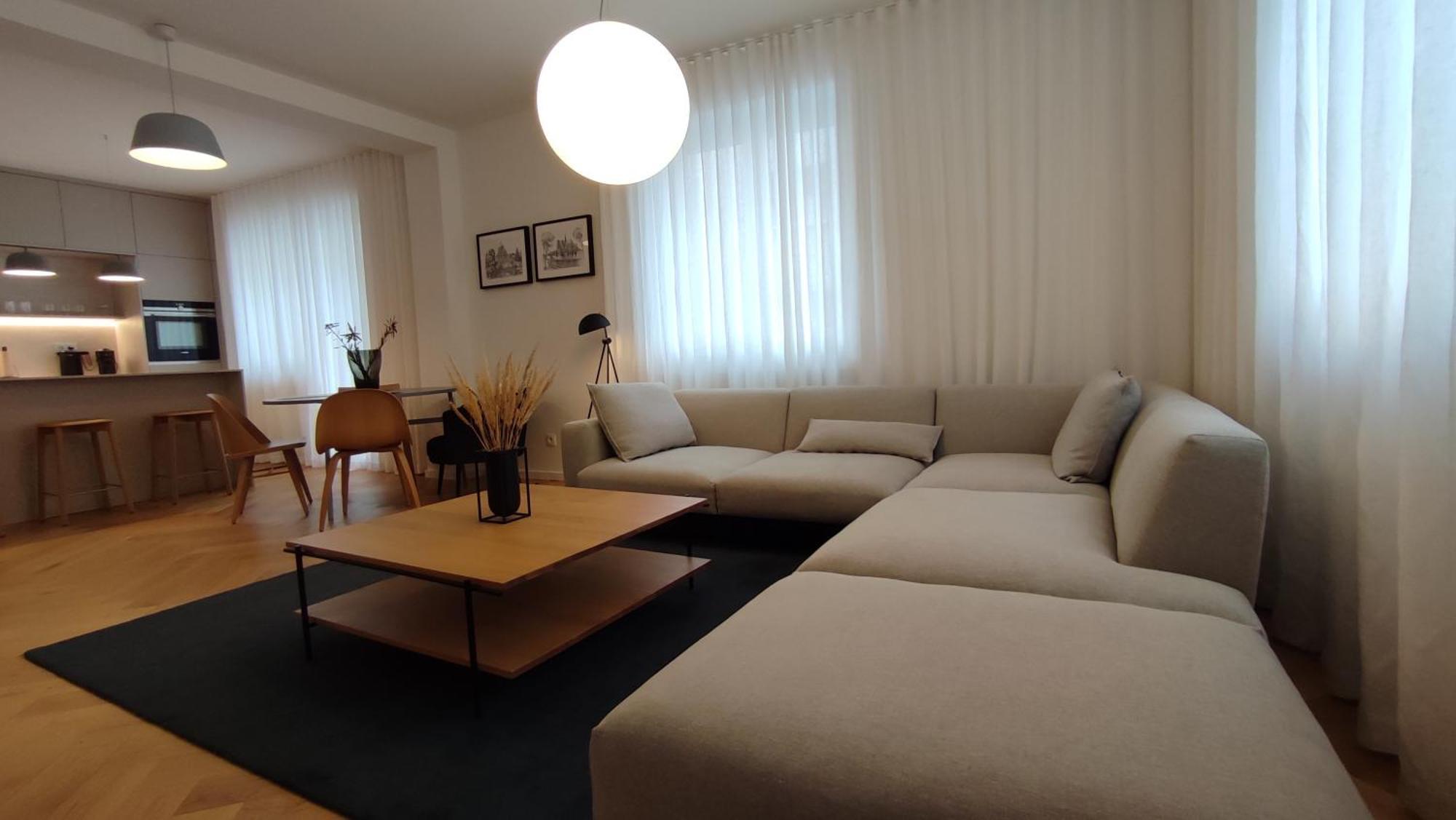 Bratislava Oldtown Apartment 130M2 ,60M2 Terrace And 2 Bathrooms Exteriör bild